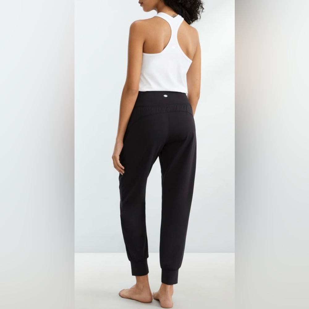 NWT BARE NECESSITIES Body Up Soft Joggers with Pockets❣️ - Picture 2 of 3